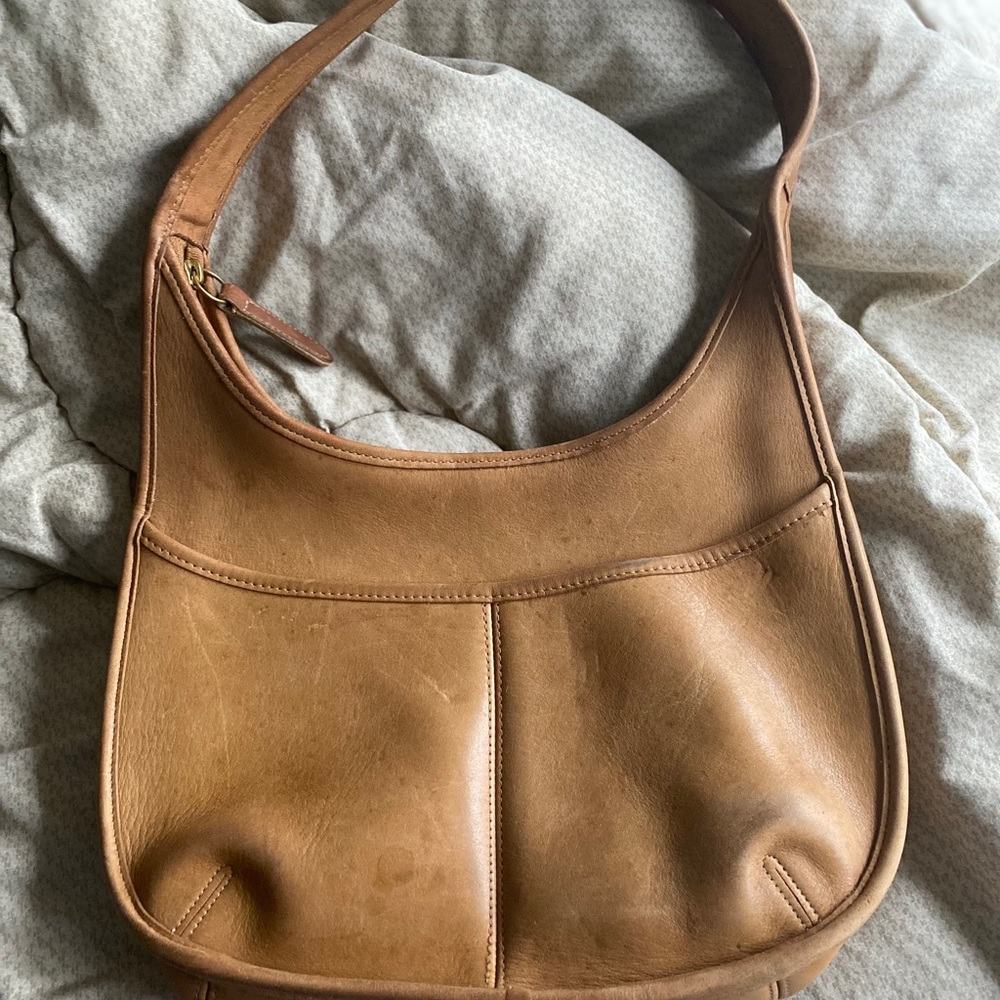 Vintage Coach Ergo Zip Pocket Shoulder Bag #9033, Toffee